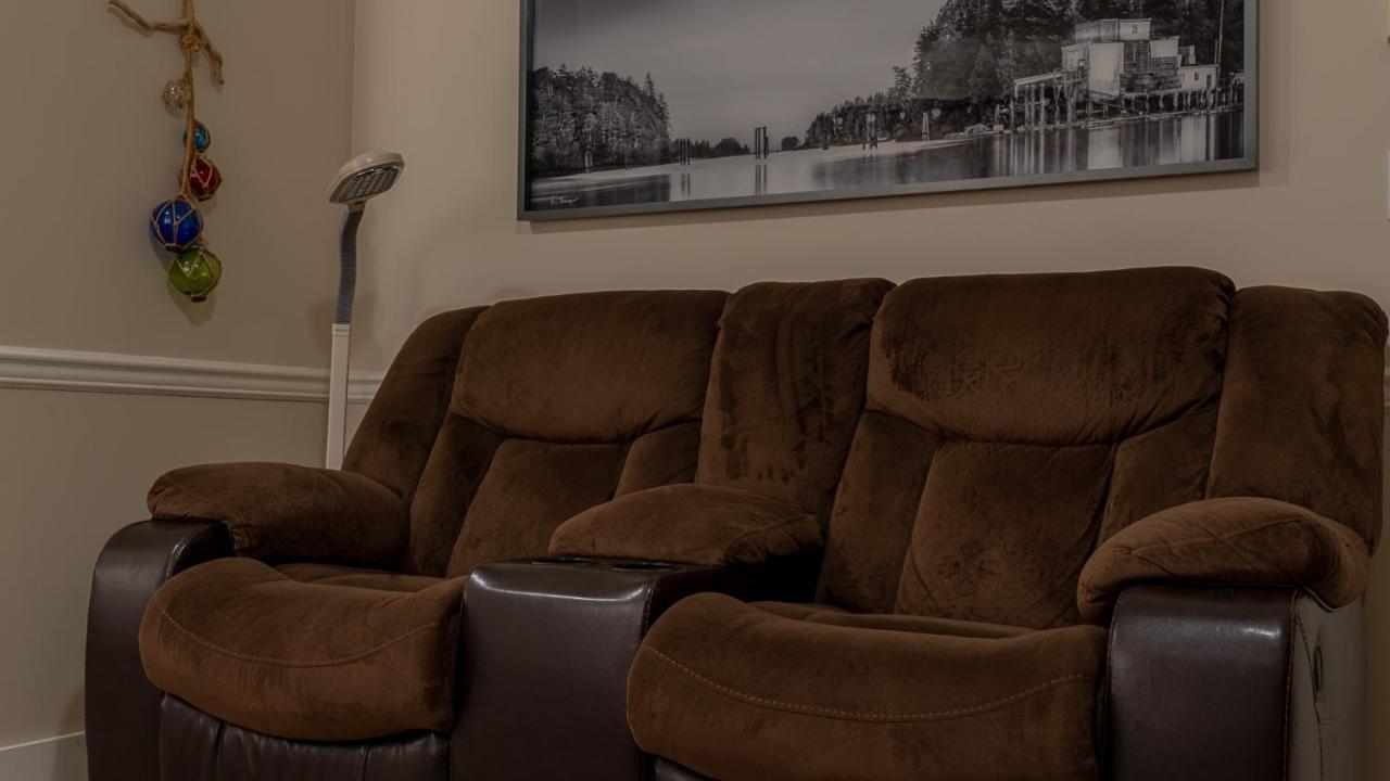 Wild Pacific Guest Suites Юклулет Экстерьер фото